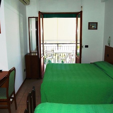 Hotel Ferrara San Benedetto del Tronto Eksteriør billede