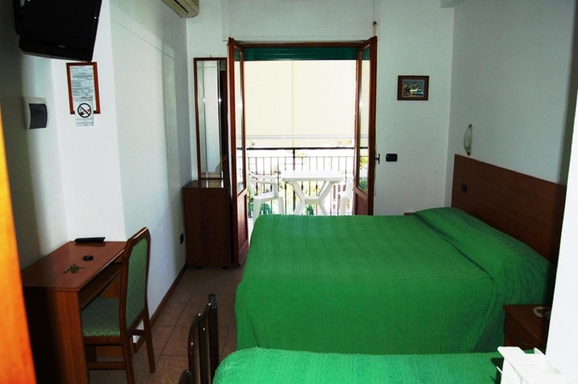 Hotel Ferrara San Benedetto del Tronto Eksteriør billede