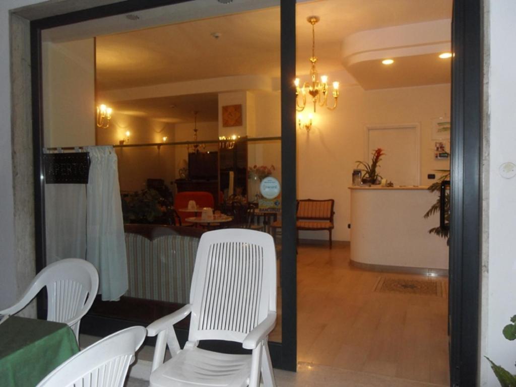 Hotel Ferrara San Benedetto del Tronto Eksteriør billede
